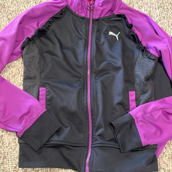 Cute girls Puma outfit - Picture 2 of 3